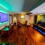 LED-подсветка в интерьере гостиной